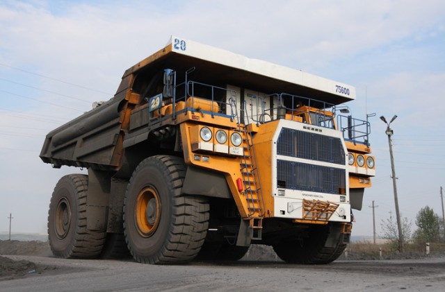 Siêu xe tải Belaz 75600