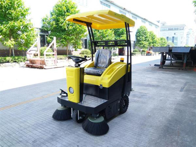 Xe quét nhà xưởng S13