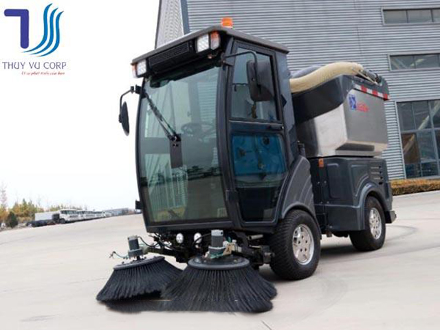 Xe quét rác hút bụi chạy điện 240l